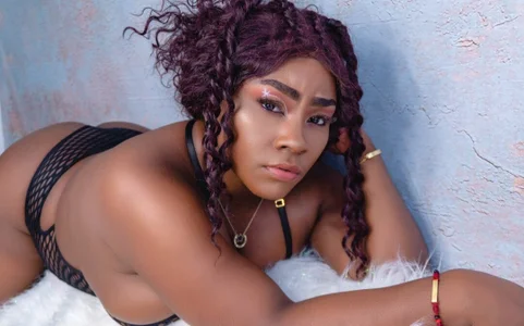 kaorysquirt A casual and exotic day Pic 5