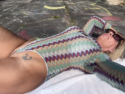 04.14.. od sissytrainz  3 snímek