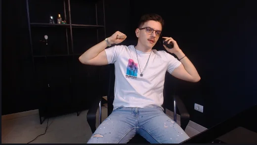 Foto em tendência de FelixStarkk 579