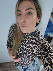 MiaAmadorVS Public Billede 3