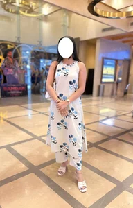 _Janhvi_ Public Billede 4