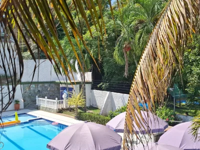 Vacations od ashley-17  4 snímek