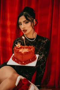 IzzyWild My birthday!👑🎂 Pic 8