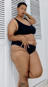 TiffantyAndStacy stacy very sexy the black Foto 4