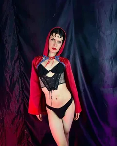 Jazmiin_Rosee Public Hình 4