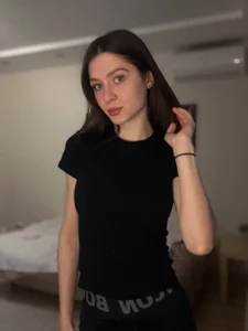 DavinaParady smile of the day 😁 Bilde 4