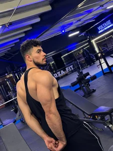 Alexx_Wolf1 Photos in the gym 🔥💦 Bilde 3