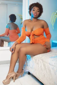 BrendaFernandez_ Public Gambar 5