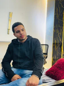 Trevor_AshPublic Bild 2