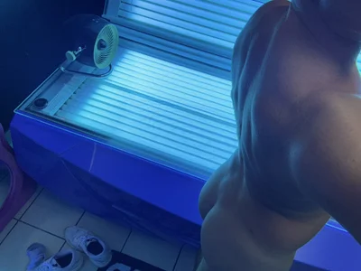 YourAvgNeighbors kullanıcısının YourAvgPhotos albümü -  2 fotoğraf