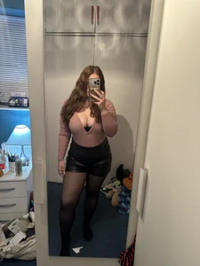 Krystal_Tx: Public ( 5 фото)