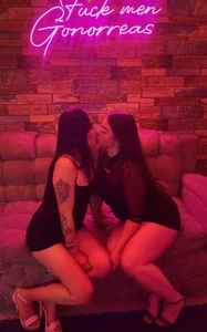 Scarlet_And_SofiDioamond Your favorite couple 💕😍 Foto 7