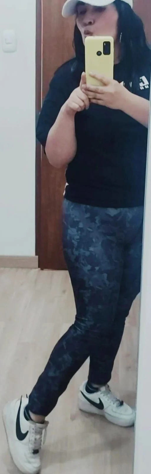 Трендове зображення  9068 AriannaAdames