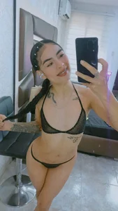 NicoleEsposito its me Pic 5