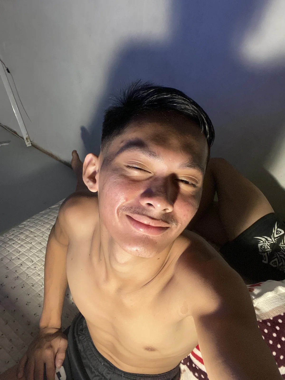 Hotasian00 Foto en Tendencia 8383
