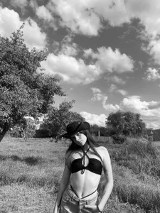 AudriaCriner Public Pic 4