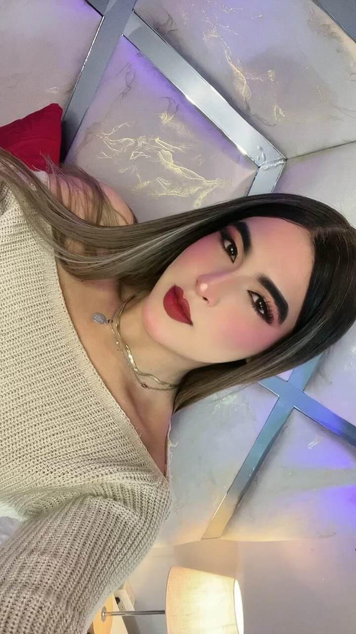 cami_rouxx 热门图片 9226