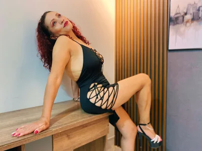 Kasandra_Gomez sexy secretary Foto 3