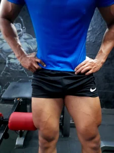 Taylor_John Legs to explode . fénykép