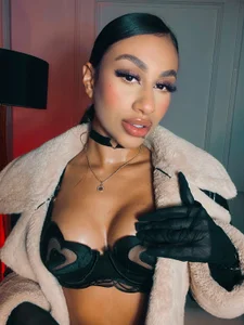 DannaCruz Fanshion & Sensuality 사진 6