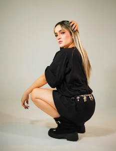 ZoeWilliis Tease Me 🥰 Pic 6
