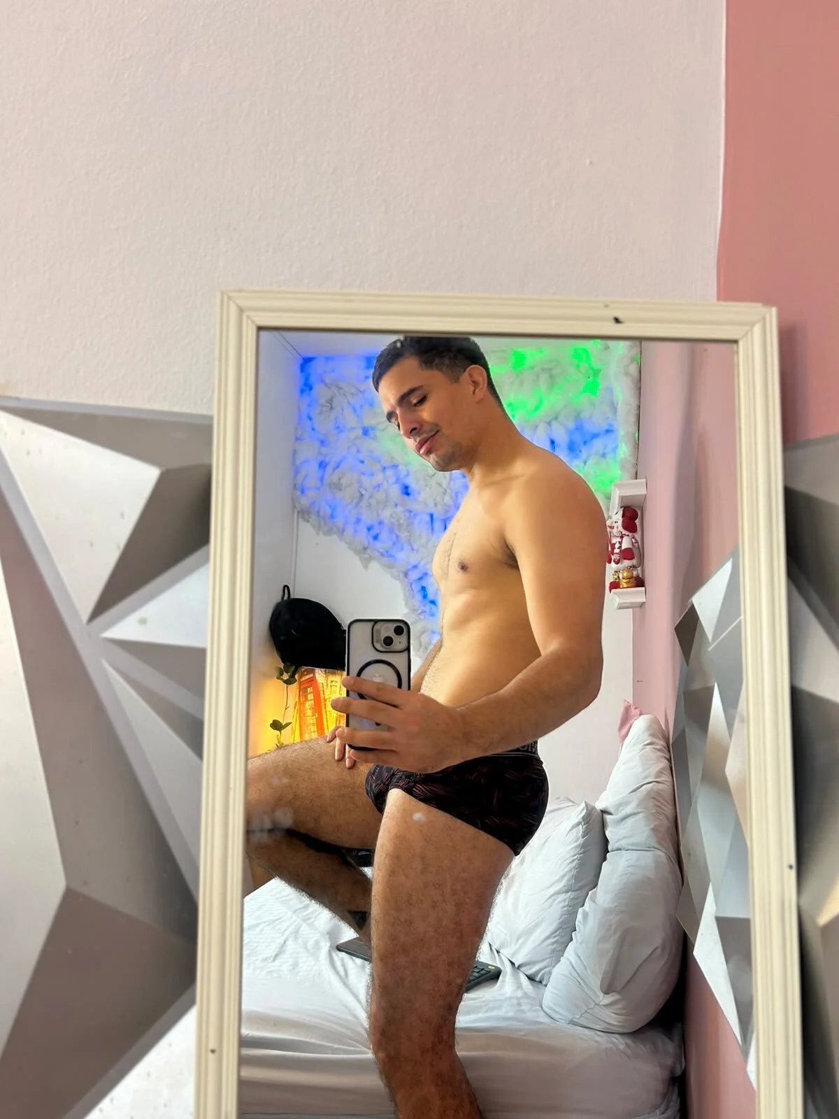tanner-hard_ Image populaire  6873