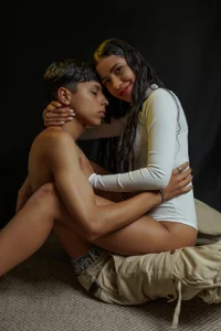 Morgan_aliceyoung and hot couple 🔥😏🥵 Bild 3