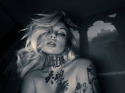 Zdjęcia necroblonde Your hottie:  2