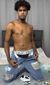 richardd2212 Sexi boy🤤 Pic 2