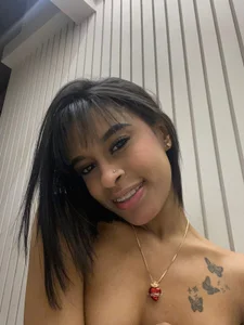 NiicoleLeroy Public Pic