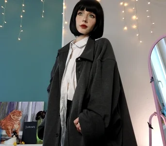 sweetuniporn Mia from "Pulp fiction" Pic