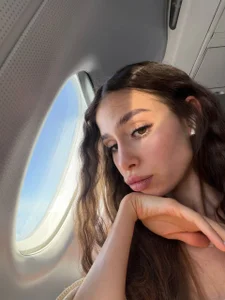 Finally heading back to where I belong od AnabelHun  2 snímek