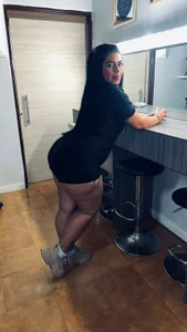 kiana_cream Perfect ass on black 🖤🖤 Pic 4