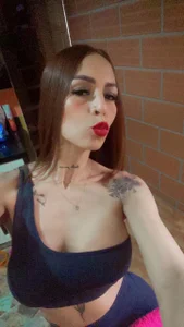 zinnia_mosley Normal Day ♥ Pic 2