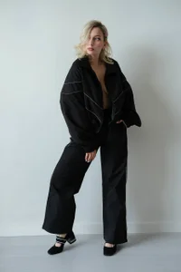 How do you like my black mood? 🖤 de CandyFever  4 Imagens
