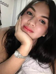ur_JayneLuxe selfie Fotka 2