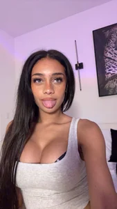 HeyItsAddys XXX nøgenfoto 1