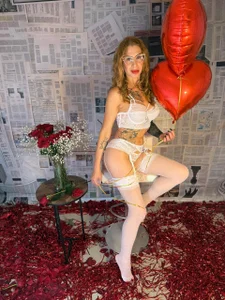 Ladyy_Scarlett Valentine's day 💋💦 зображення 4