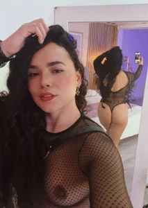 🖤 de Moon_of_Hades  4 Imagens