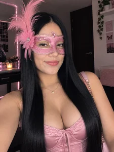 Kayle_Aurora Public Pic 2