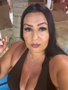 LindaBrairs Vacation Pic