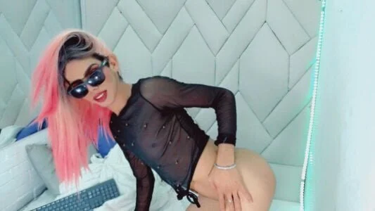 kristalQueen sexy mee Hình 2