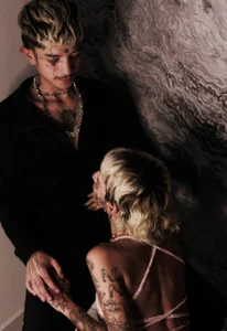 MidnightSinnersのPublicの 3枚の写  真