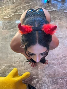 sofia_collenx muaaa 圖片