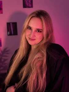linda_lynx Linda, who is both modest and alluring😈💕 Εικόνα