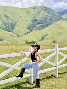 filipina_bae RODEO Pic 3