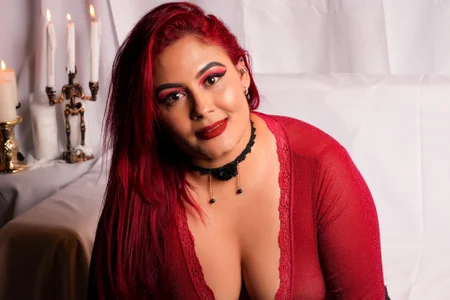Amara_RedJS: Lady in Red🔥❤️🔥 ( 3 фото)