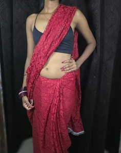 Strip_Simmie in Saree Poză