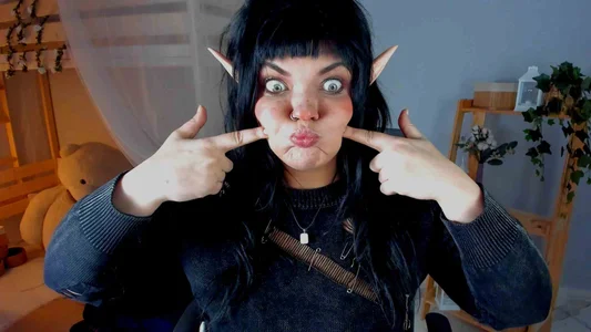 MaryHarrys I'm an elf Pic 4