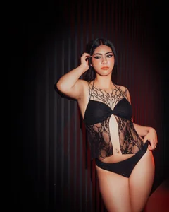 Kiss_Raven__ Black Outfit🖤 slika 6